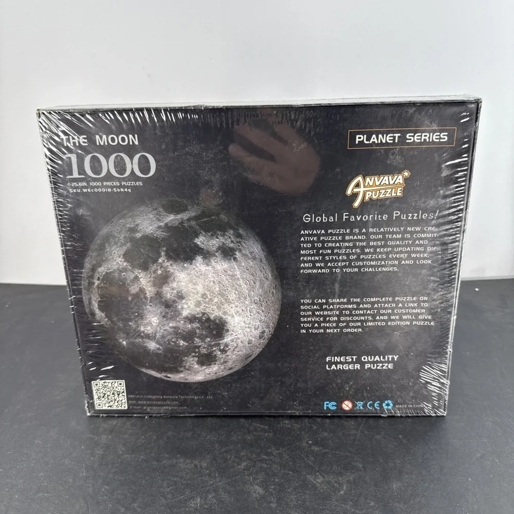 Anvava The Moon Planet Series Puzzle 1000 Pieces Round New Sealed Wrap Tears